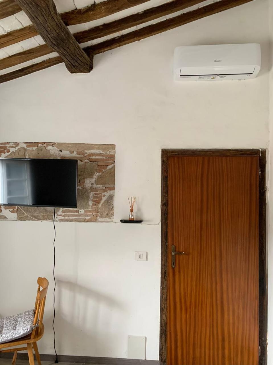 Well Apartment Filettole ภายนอก รูปภาพ